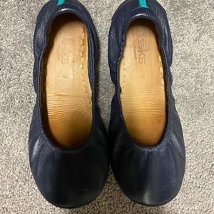 Tieks California Navy